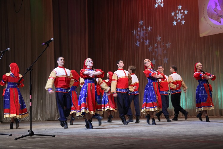 Скачать песни уральского народного хора